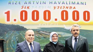 1 milyonuncu yolcu törenle karşılandı