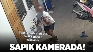 Sapık kamerada! Sapkın fantezileri için terlik çalarken yakalandı