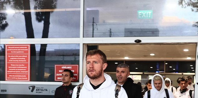 Beşiktaş kafilesi Antalya’ya geldi!