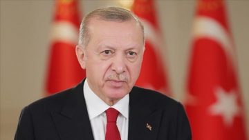 Cumhurbaşkanı Erdoğan’dan 6 Şubat paylaşımı: Yüreklerimizi yakmayı sürdürüyor