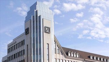 Deutsche Bank vergi öncesi karını 2023’te yüzde 2 artırdı