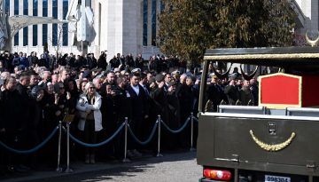 Emekli Orgeneral Saldıray Berk son yolculuğuna uğurlandı