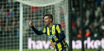 FENERBAHÇE TRANSFER HABERLERİ – Miha Zajc’ta iki seçenek kaldı! Ya Arabistan’a gidecek ya da…