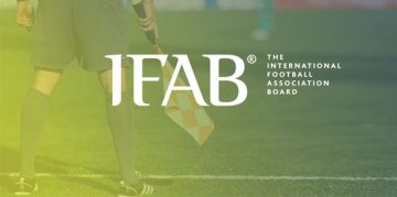 Futbolda tarihi karar! IFAB’dan mavi kart açıklaması