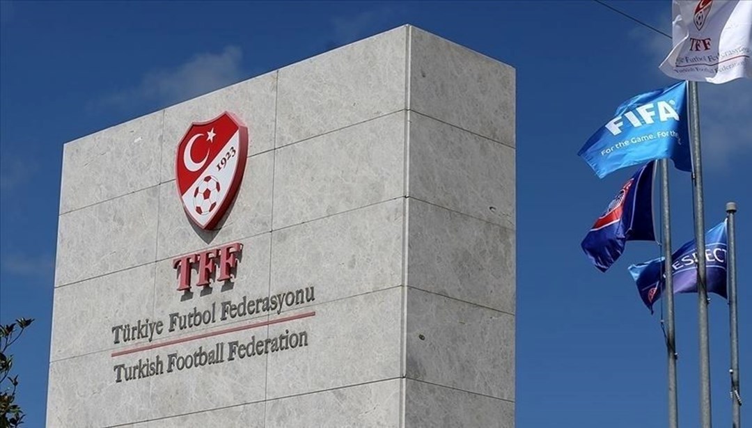 Futbolda yeni kararlar: VAR kayıtları açıklanacak