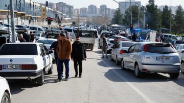 İkinci el otomobile ilgi azaldı: Satışlar durma noktasında