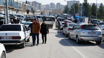 İkinci el otomobile ilgi azaldı: Sıfır araçlar daha popüler