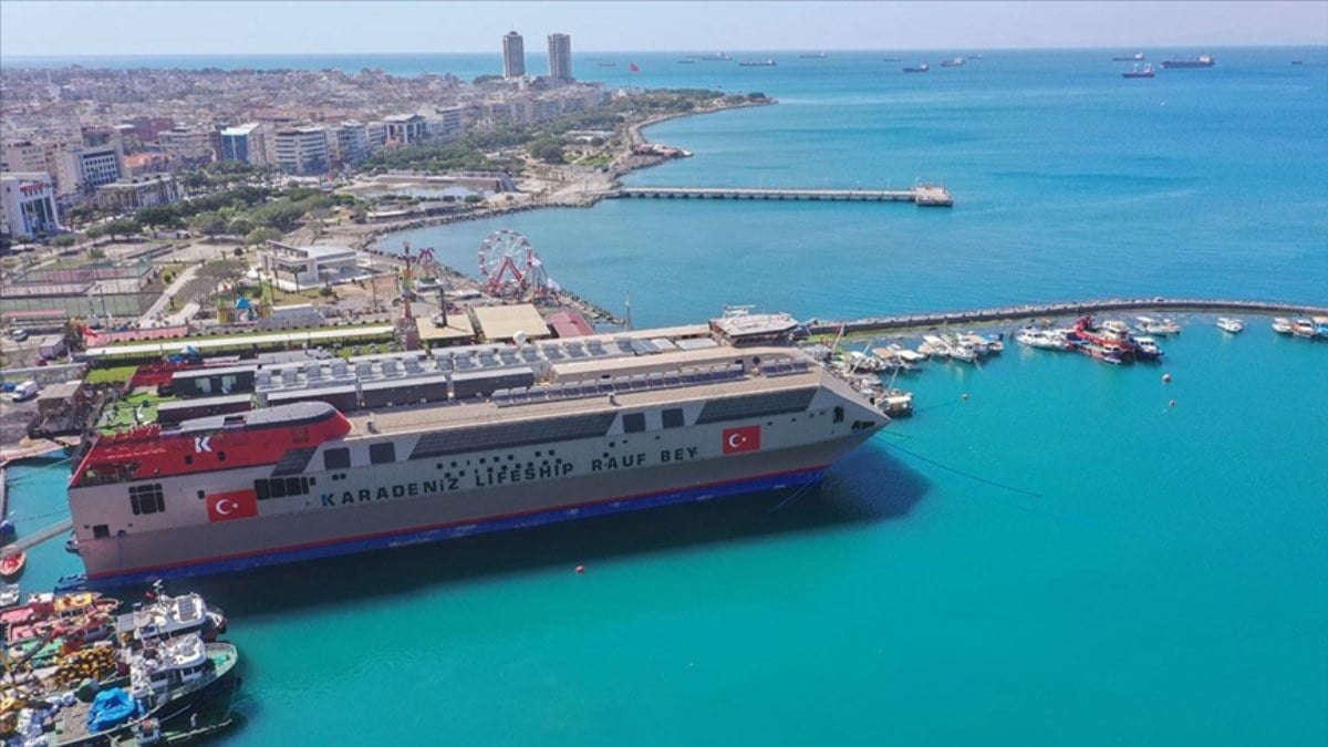 İskenderun Limanı depremin izlerini sildi