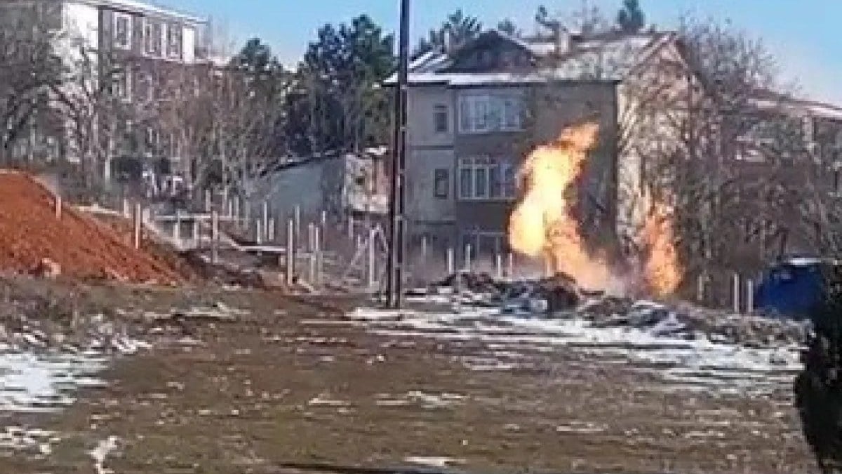 Karabük’ta çalışma yapılan doğalgaz borusu patladı: Yangın çıktı