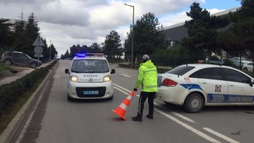 Kocaeli’de korkutan olay: Fabrikayı basarak çalışanları rehin aldı