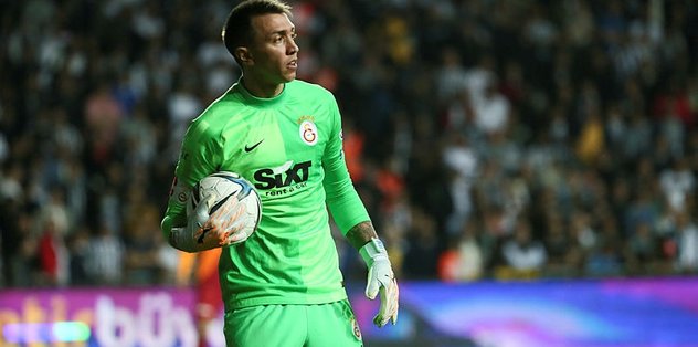 Muslera’ya talip oldu