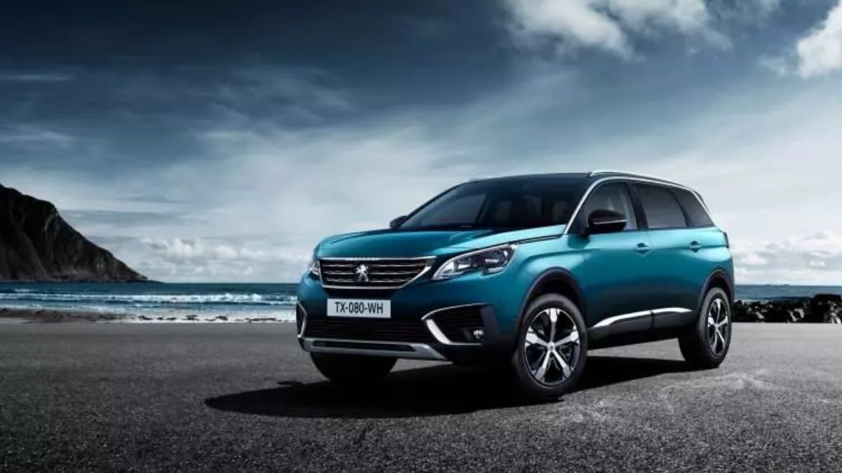 Peugeot 7 koltuklu SUV E-5008’in ön gösterimini yaptı