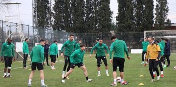 Sakaryaspor’un Eyüpspor maçı hazırlıkları sürüyor!