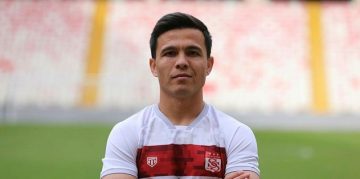 Sivasspor Azizbek Turgunboev transferini açıkladı!