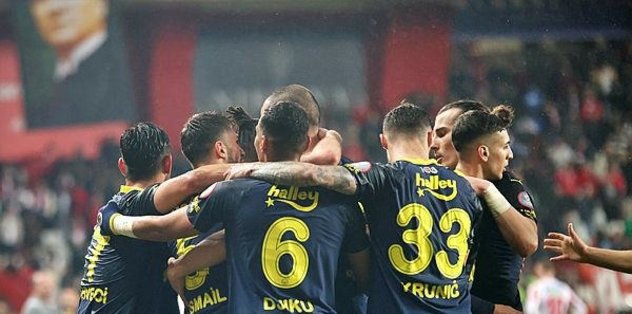 TRANSFER HABERLERİ | Fenerbahçe’nin o yıldızlarını eski takımları mumla arıyor!