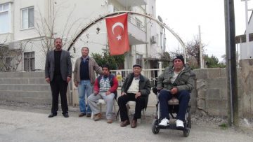 Türkiye’nin ilk astronotu Alper Gezeravcı’nın akrabaları Mersin’de dönüşünü bekliyor