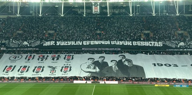 Beşiktaş tribünlerinden derbi öncesi dikkat çeken görüntüler!