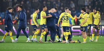 Fenerbahçe soyunma odasında neler yaşandı? İşte tüm detaylar