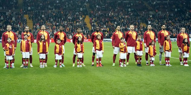 GALATASARAY HABERLERİ – Biletleri kesildi! Sezon sonu yolcular