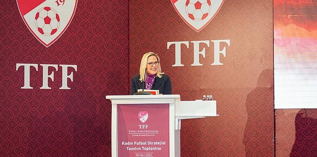 Kadın futbolu için tam zamanı