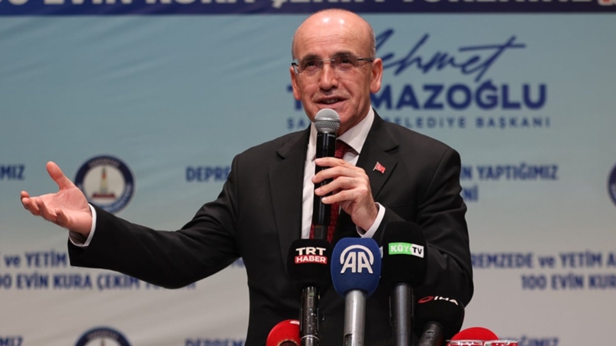 Mehmet Şimşek: En yüksek tutarlı euro ihracımızı dün başarıyla tamamladık