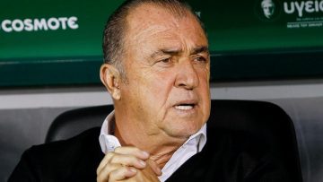 Fatih Terim: Pes etmeyen bir takım istiyorum