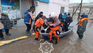 O ülkede sel felaketi! 20 bölgede acil durum ilan edildi, 16 bin kişi tahliye ediliyor!