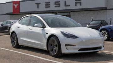 Tesla hisseleri son 3 ayda çakıldı